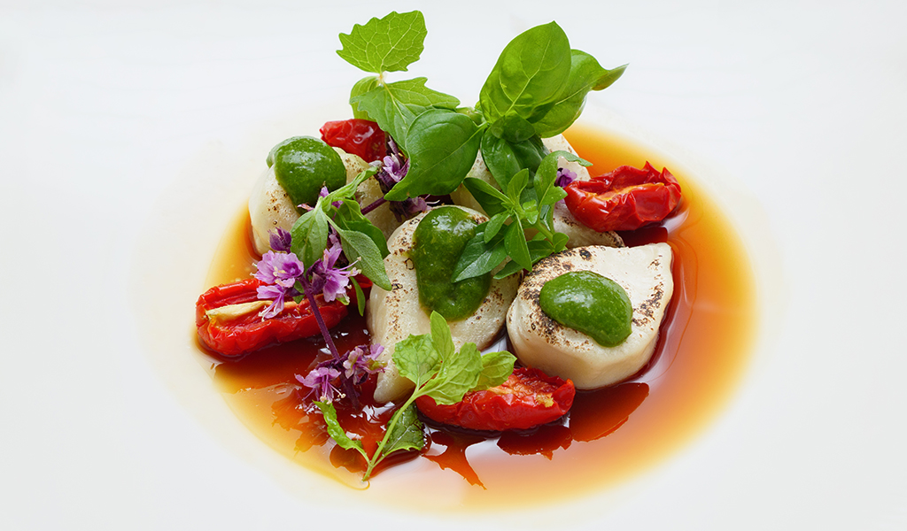 Piatto gourmet della tradizione sarda rivisitata presso il Ristorante Don Carlo a Pula